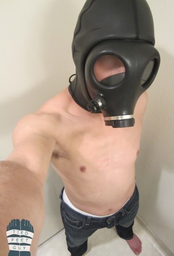 TFGneogasmaskshirtless (3)