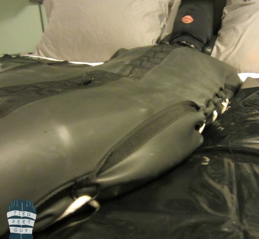 TFGreversesleepsack (3)